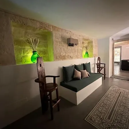 Mako House Ii - In Centro Citta Apartment Andria