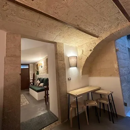 Mako House Ii - In Centro Citta Apartment